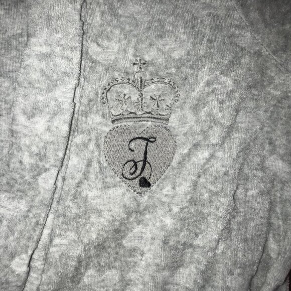 Juicy Couture Gray Terry heart robe SZ SM - Picture 3 of 4
